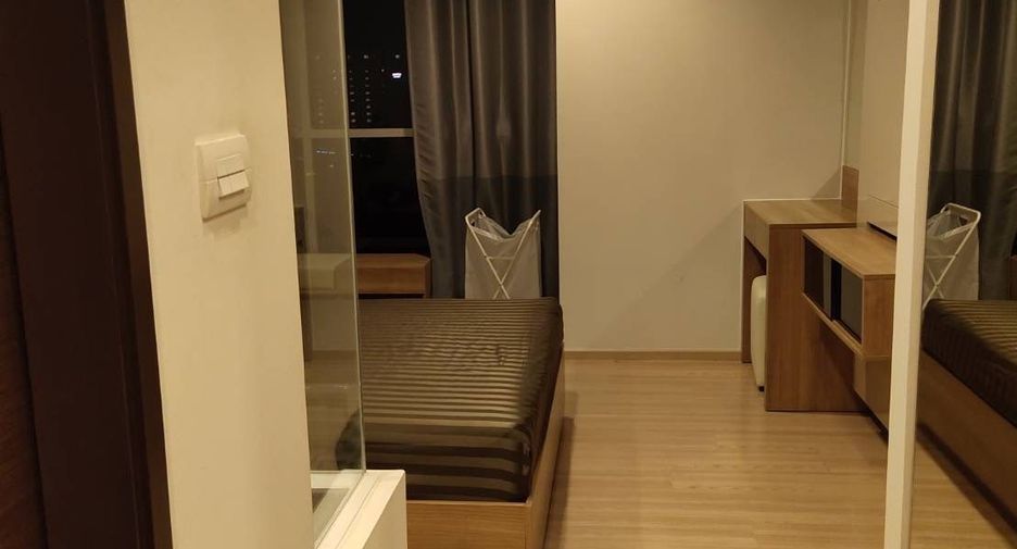 For rent 1 bed condo in Sathon, Bangkok
