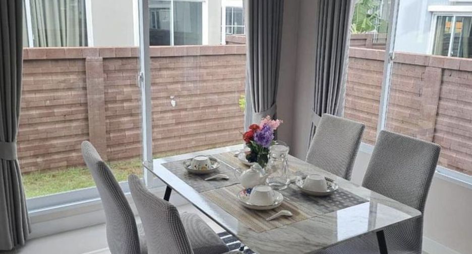 Haus zur Miete mit 3 Zimmer in Mueang Phuket, Phuket