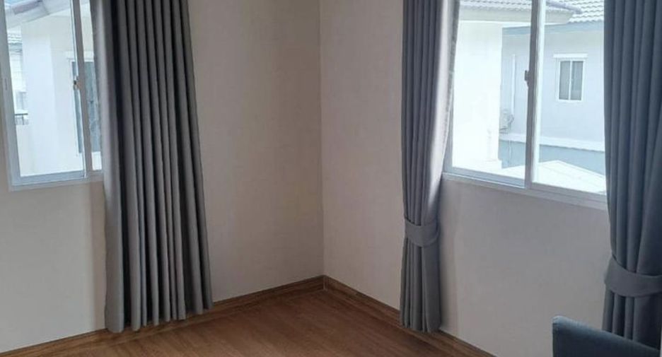 Haus zur Miete mit 3 Zimmer in Mueang Phuket, Phuket