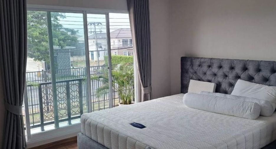 Haus zur Miete mit 3 Zimmer in Mueang Phuket, Phuket
