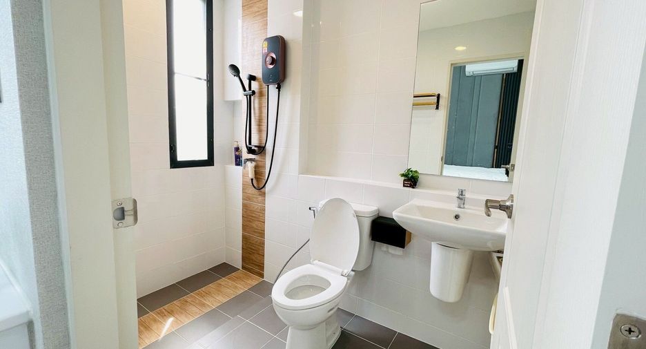Haus zur Miete mit 3 Zimmer in Bang Phli, Samut Prakan