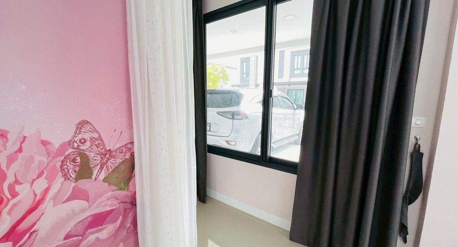 Haus zur Miete mit 3 Zimmer in Bang Phli, Samut Prakan