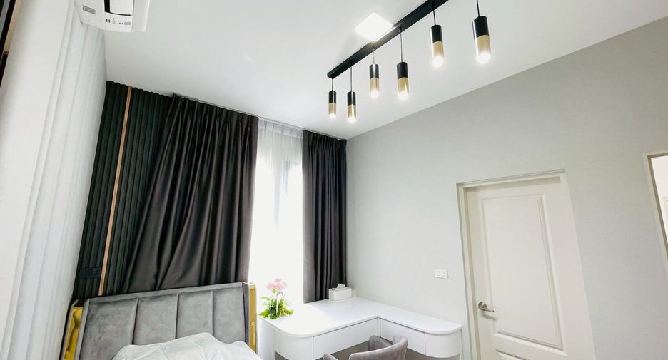 Haus zur Miete mit 3 Zimmer in Bang Phli, Samut Prakan
