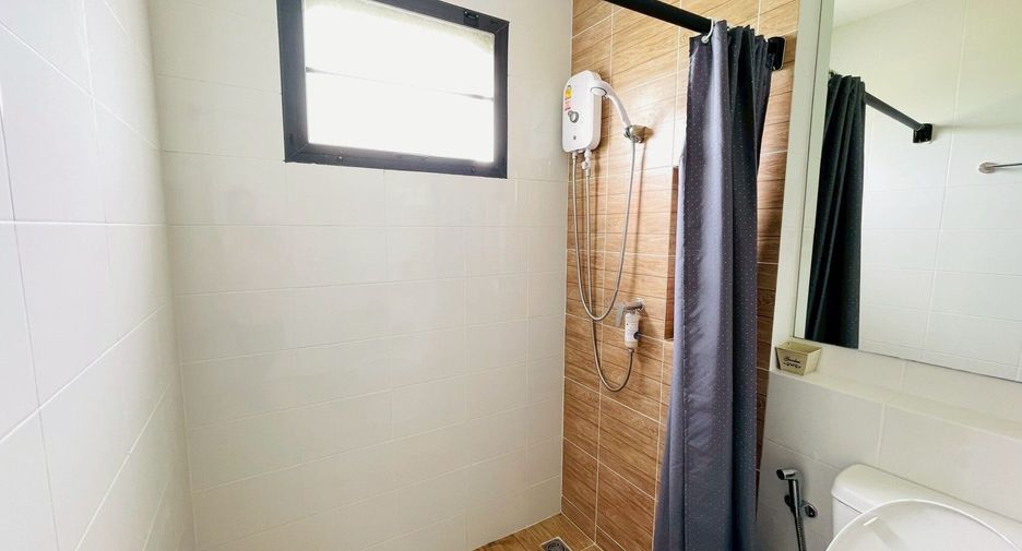 Haus zur Miete mit 3 Zimmer in Bang Phli, Samut Prakan