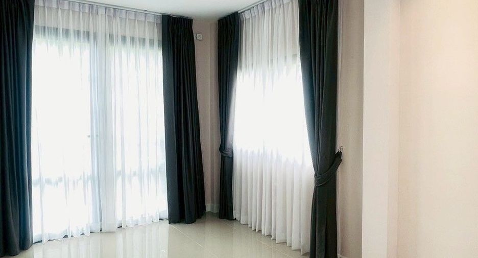 Haus zur Miete mit 3 Zimmer in Bang Phli, Samut Prakan