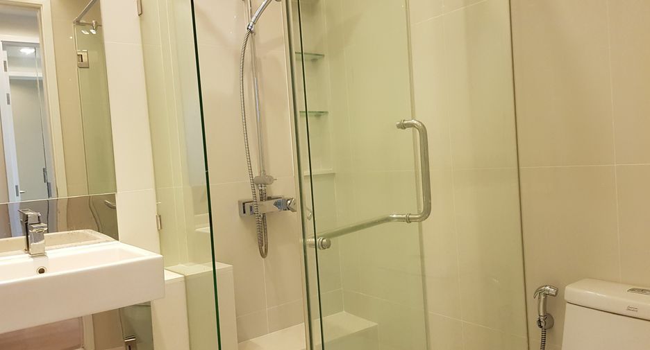 For rent 2 bedrooms condo in Chatuchak, Bangkok