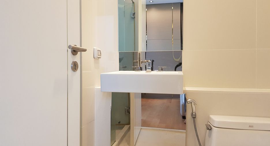 For rent 2 bedrooms condo in Chatuchak, Bangkok