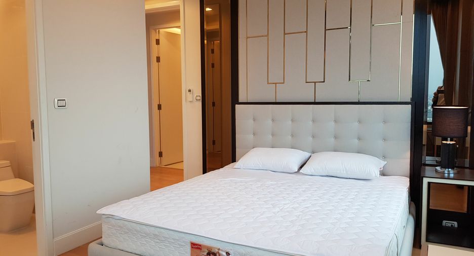 For rent 2 bedrooms condo in Chatuchak, Bangkok