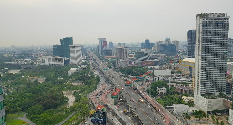 For rent 2 bedrooms condo in Chatuchak, Bangkok
