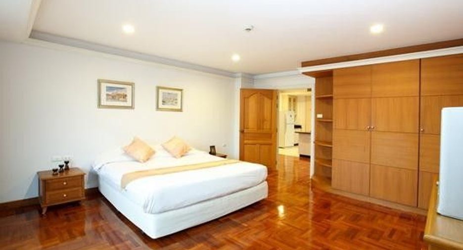 Wohnung zur Miete mit 3 Zimmer in Watthana, Bangkok
