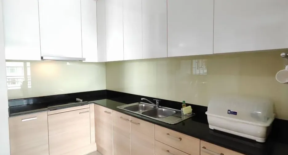 Wohnung zur Miete mit 3 Zimmer in Watthana, Bangkok