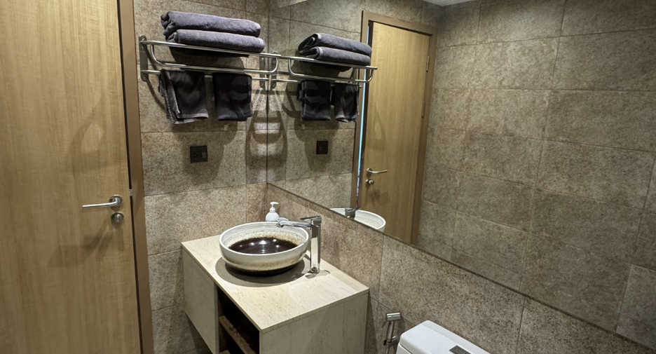 For sale 1 bed condo in Mueang Phuket, Phuket