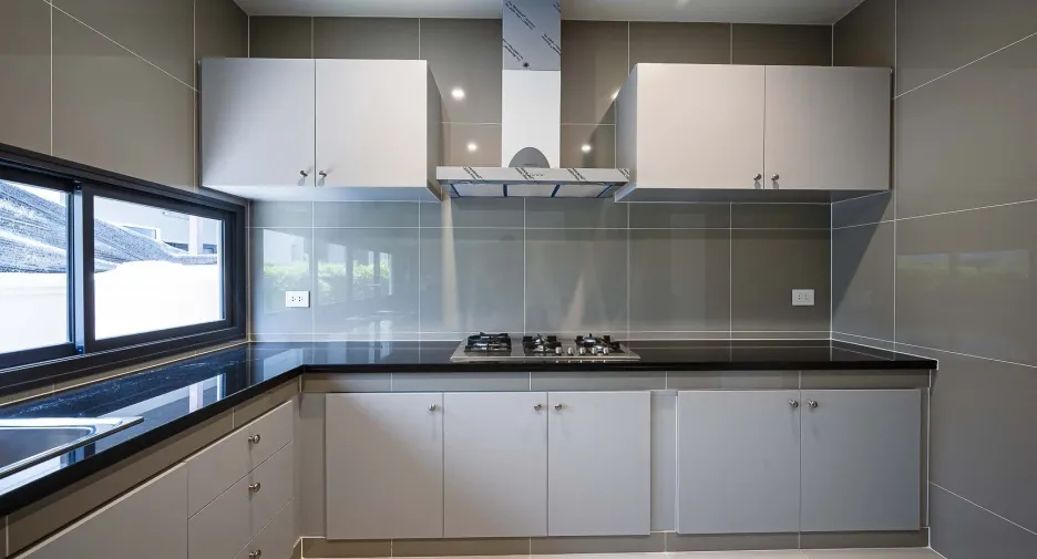 For sale and for rent 4 bedrooms house in Bang Kapi, Bangkok