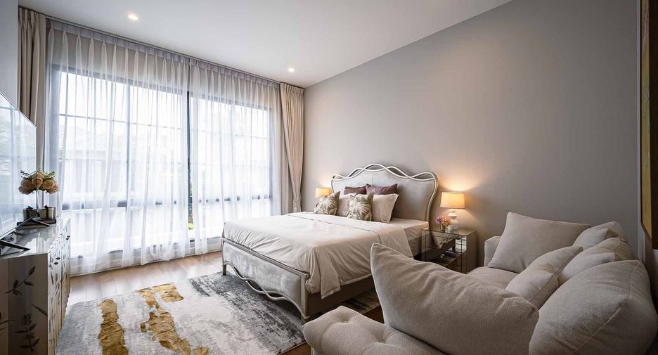 For sale and for rent 4 bedrooms house in Bang Kapi, Bangkok