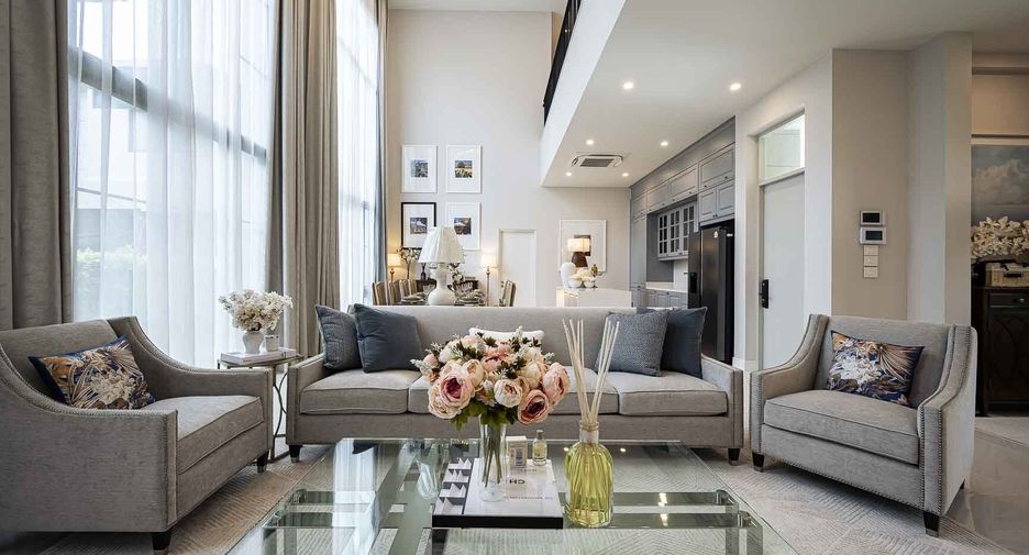 For sale and for rent 4 bedrooms house in Bang Kapi, Bangkok