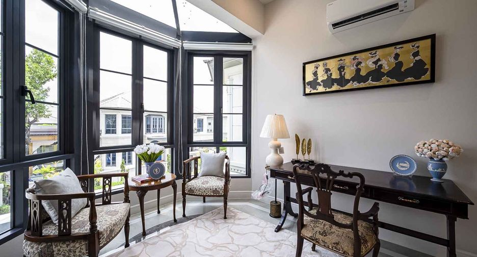 For sale and for rent 4 bedrooms house in Bang Kapi, Bangkok