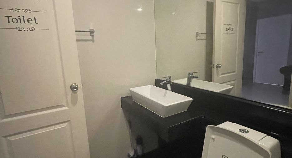 For sale and for rent 1 bed condo in Sathon, Bangkok