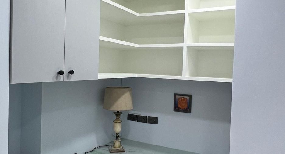 ขาย 4 ห้องนอน คอนโด ใน วัฒนา, กรุงเทพฯ