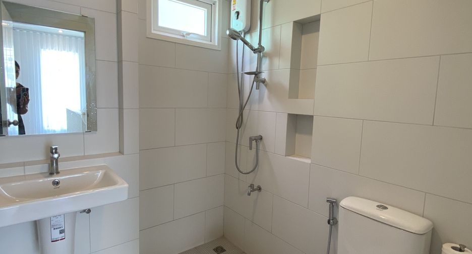 For rent 4 bedrooms house in Thalang, Phuket