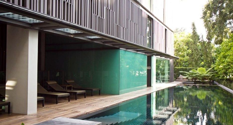 For rent 2 bedrooms condo in Watthana, Bangkok
