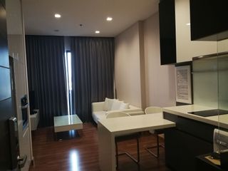 For rent 1 bed condo in Huai Khwang, Bangkok