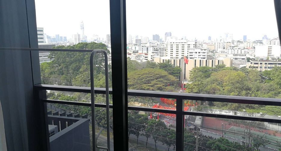 À louer 1 chambre condo à Huai Khwang, Bangkok