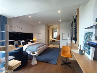 For sale 4 bedrooms house in Bang Kapi, Bangkok