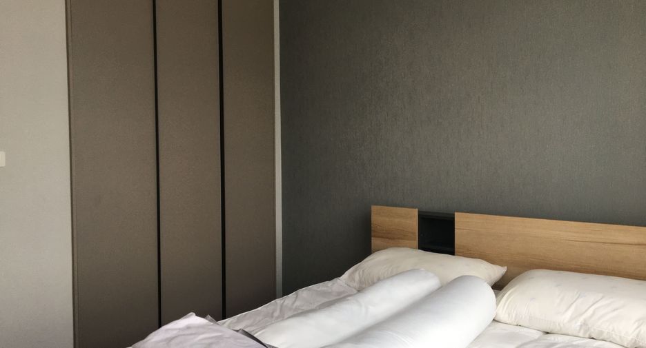 For rent 1 bed condo in Phra Khanong, Bangkok