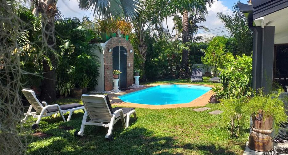 For rent 2 ベッドルーム villa in Mueang Phuket, Phuket