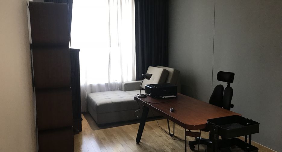 Wohnung zum Kauf mit 2 Zimmer in Sathon, Bangkok