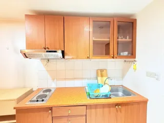 For rent studio condo in Khlong Toei, Bangkok