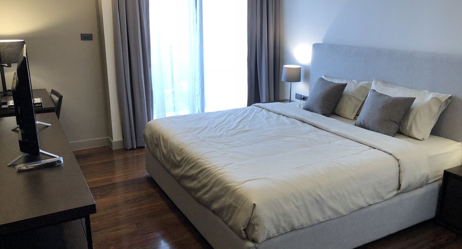 For rent 3 ベッドルーム apartment in Khlong Toei, Bangkok