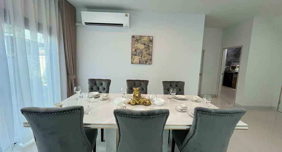 For rent 4 bedrooms house in Mueang Phuket, Phuket