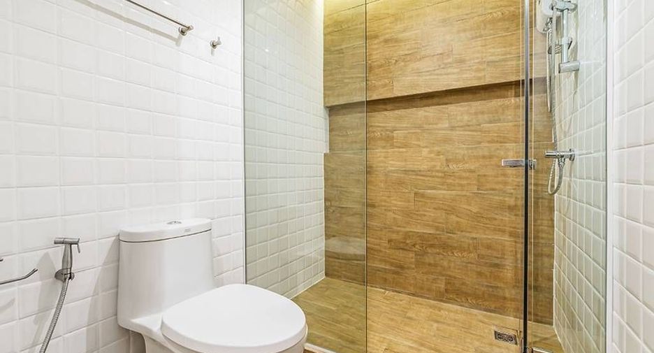 For sale and for rent 2 bedrooms condo in Ratchathewi, Bangkok