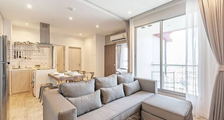 For sale and for rent 2 bedrooms condo in Ratchathewi, Bangkok