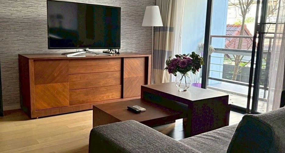 For rent 1 bed condo in Khlong Toei, Bangkok