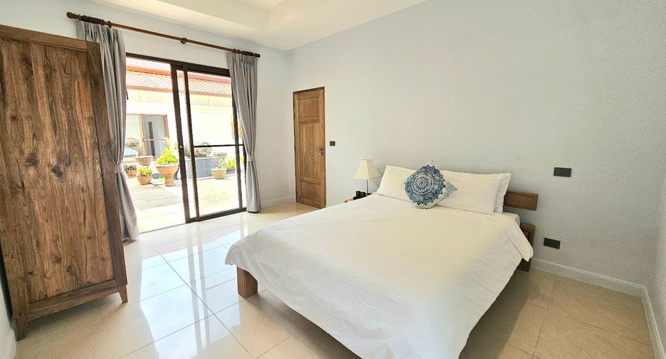 For sale 5 bedrooms villa in Thalang, Phuket