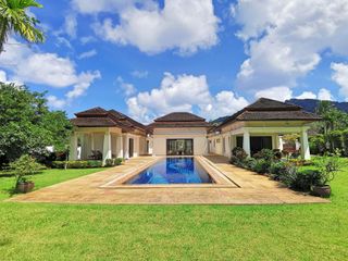 For sale 5 bedrooms villa in Thalang, Phuket