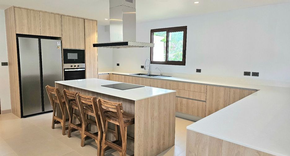 For sale 5 bedrooms villa in Thalang, Phuket