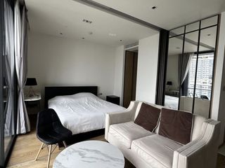 Wohnung zur Miete mit Studio in Khlong Toei, Bangkok