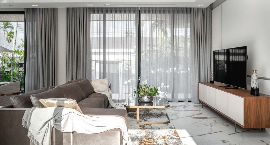 Villa zum Kauf mit 3 Zimmer in Thalang, Phuket