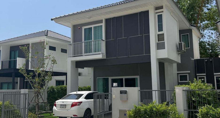 Haus zur Miete mit 3 Zimmer in Mueang Phuket, Phuket