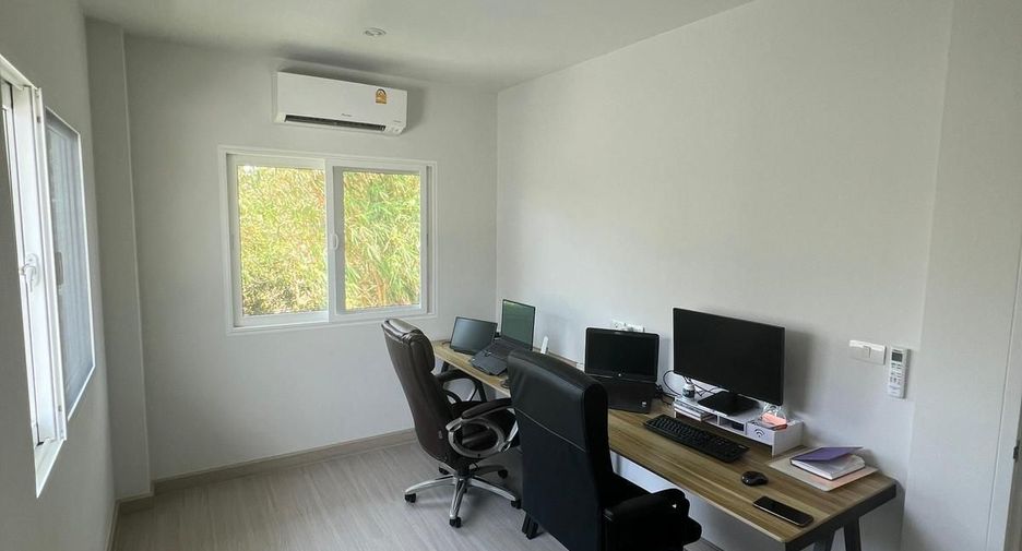 Haus zur Miete mit 3 Zimmer in Mueang Phuket, Phuket