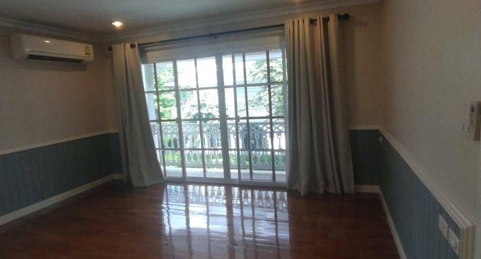 Reihenhaus zur Miete mit 3 Zimmer in Mueang Samut Prakan, Samut Prakan