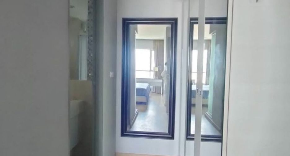 Wohnung zur Miete mit 2 Zimmer in Huai Khwang, Bangkok