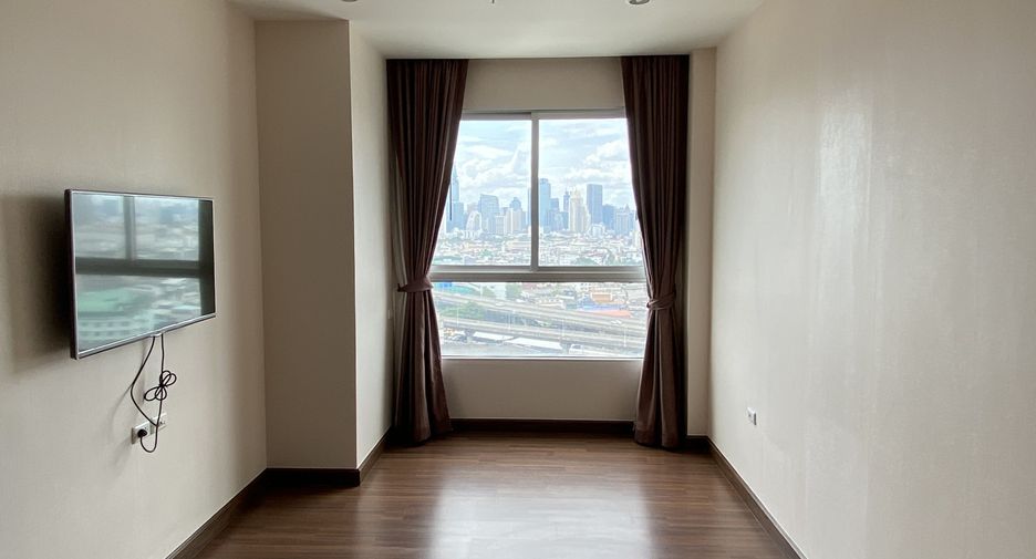 For sale 1 bed condo in Bang Kho Laem, Bangkok