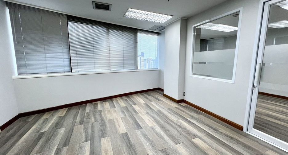 For rent office in Watthana, Bangkok