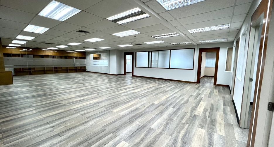 For rent office in Watthana, Bangkok