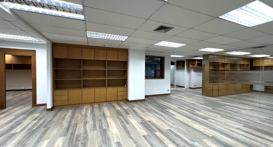 For rent office in Watthana, Bangkok