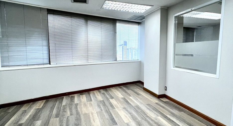 For rent office in Watthana, Bangkok